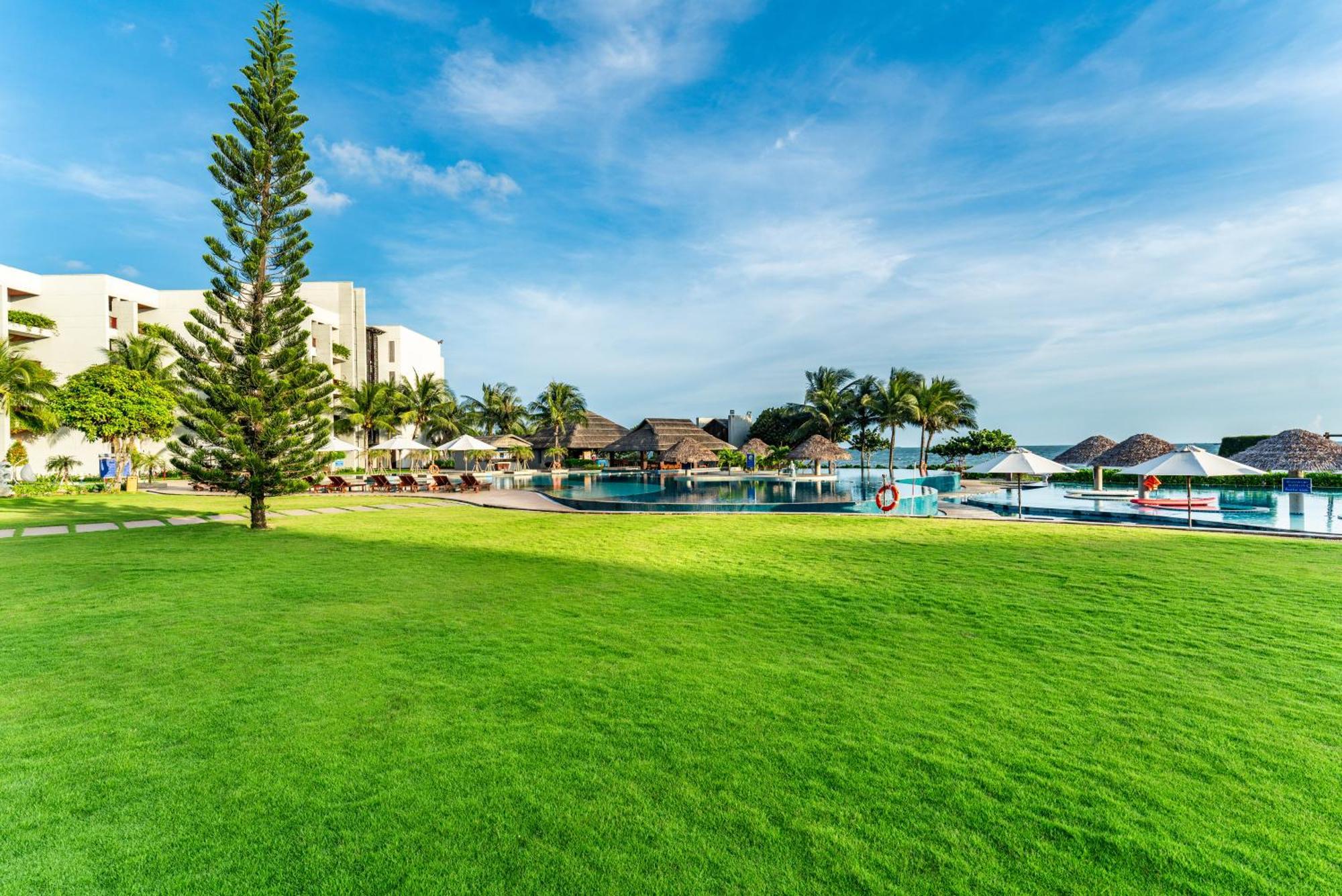 Vietsovpetro Ho Tram Beach Resort & Spa 外观 照片