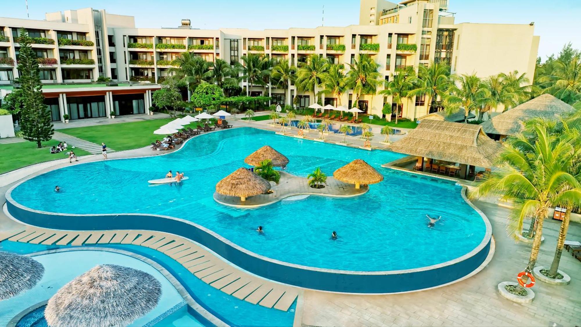 Vietsovpetro Ho Tram Beach Resort & Spa 外观 照片